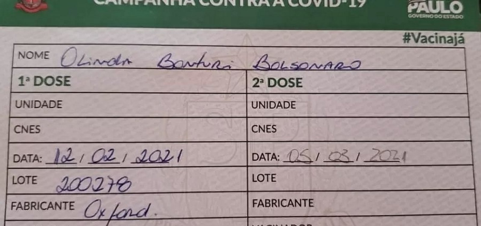 Cartão de vacinação da mãe de Bolsonaro tem nome de Oxford, mas indicações da Coronavac