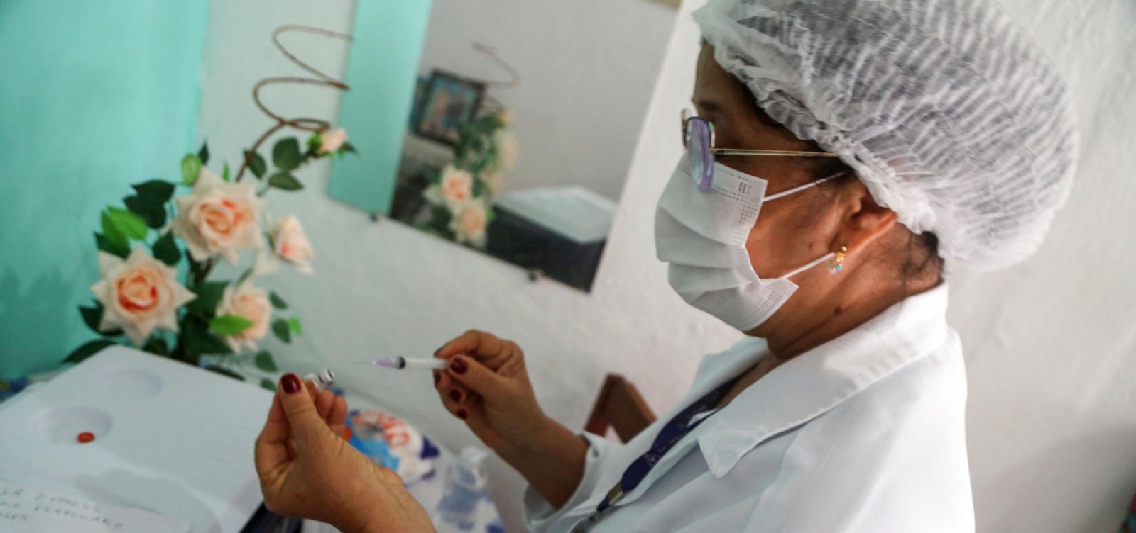 Mais de 433 mil baianos já foram vacinados contra a Covid-19