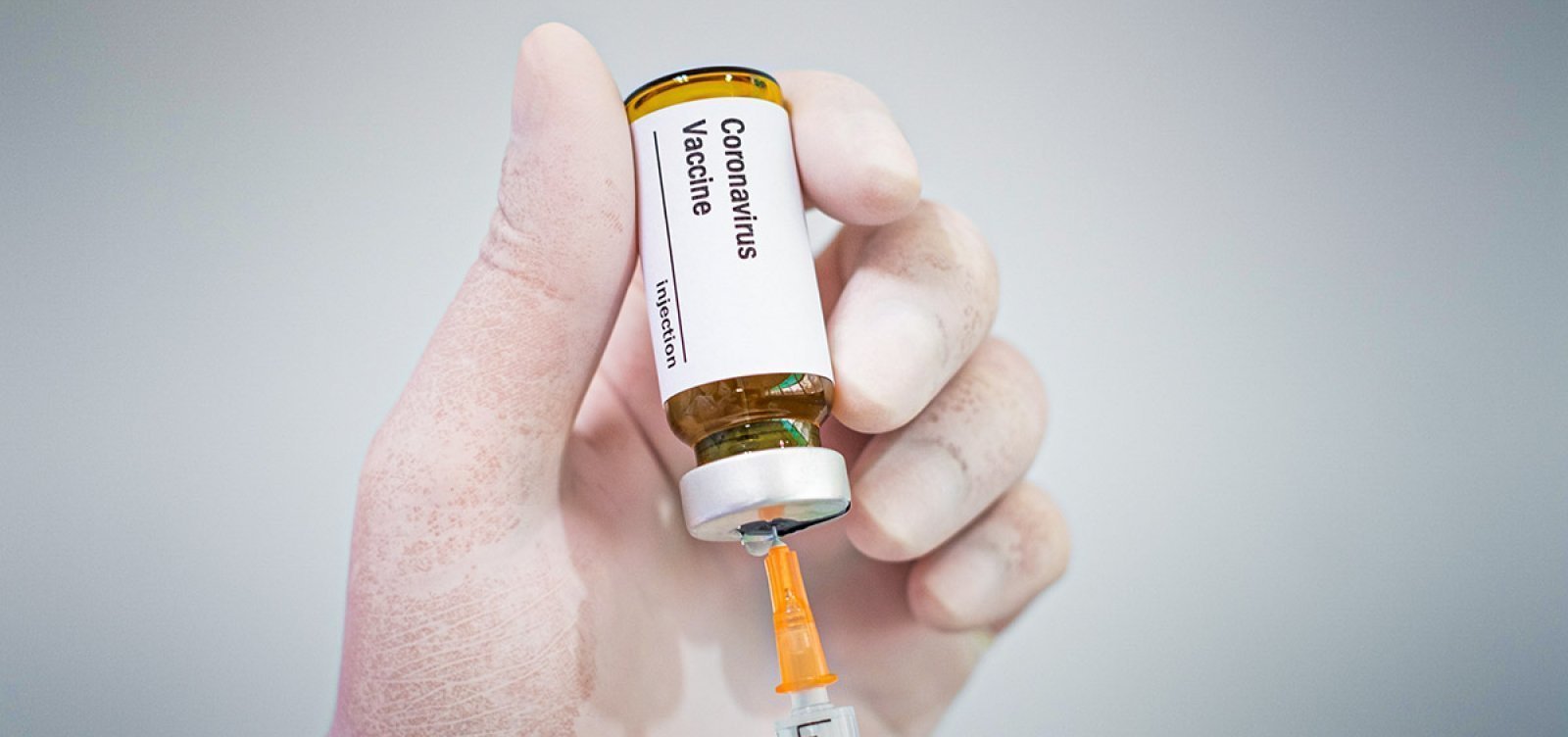 Ministério da Saúde faz acordo para compra de vacinas com farmacêutica americana 