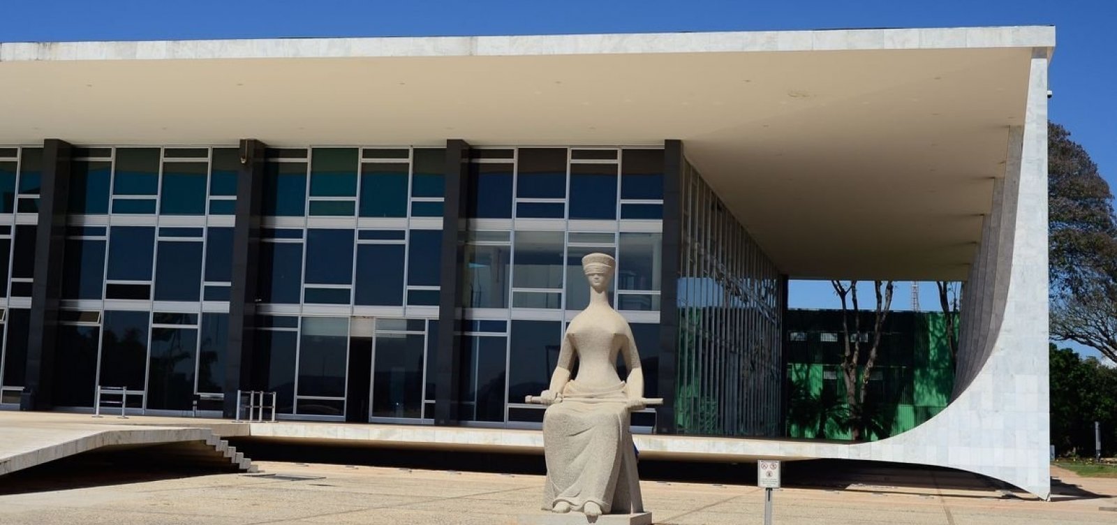 Ministros do STF querem julgar suspeição de Moro mesmo com decisão contrária de Fachin