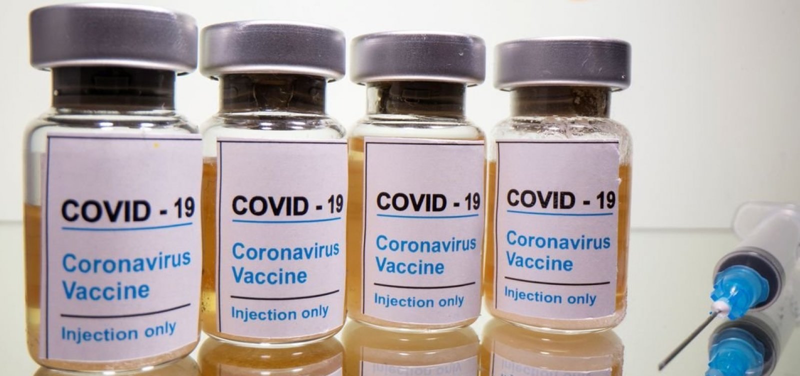 Dinamarca, Noruega e Itália suspendem uso da vacina de Oxford para analisar efeitos adversos