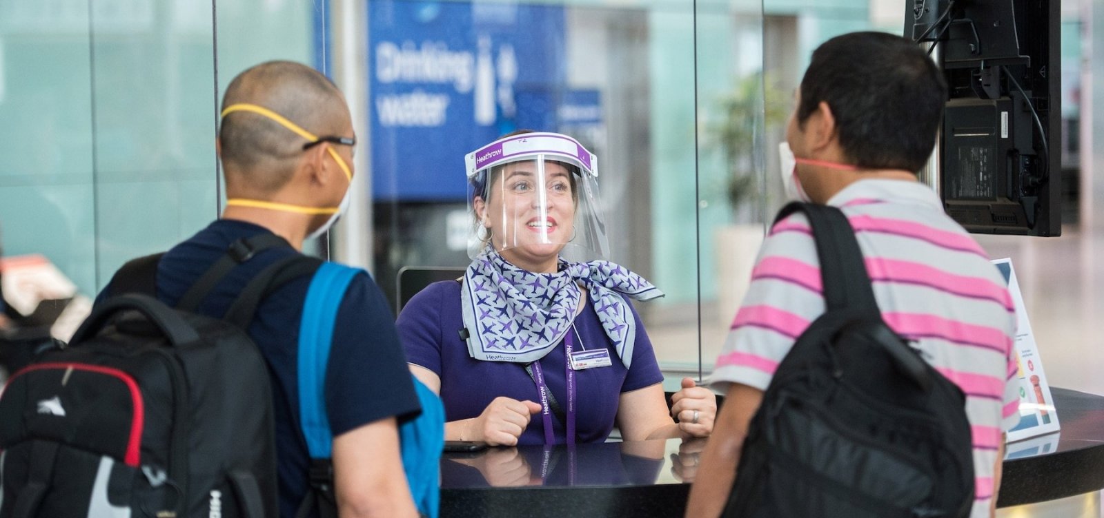 Anvisa proíbe máscaras de acrílico, bandanas e 'face shield' em aeroportos