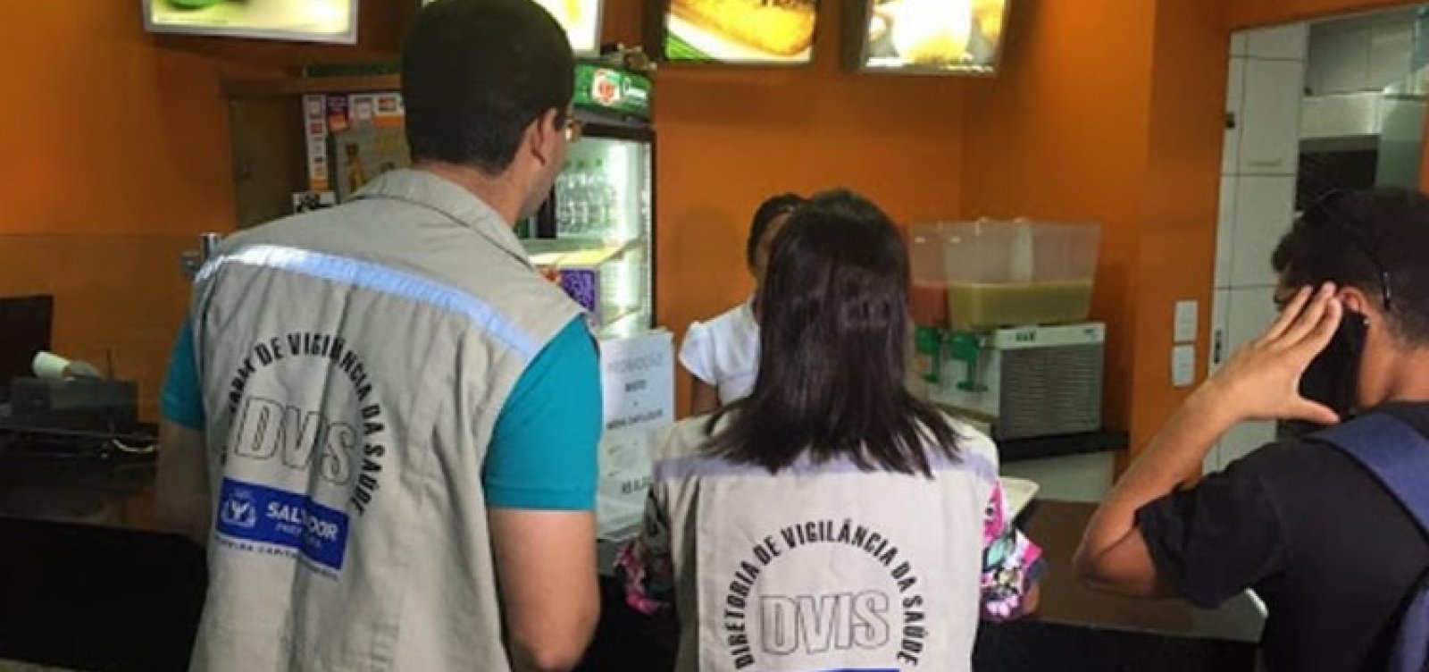 Vigilância Sanitária fiscaliza restaurantes com delivery nesta sexta 