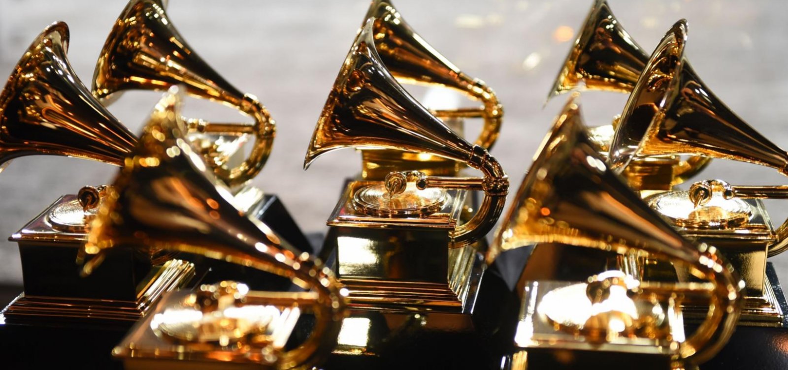 Sem plateia, Grammy 2021 acontece neste domingo 