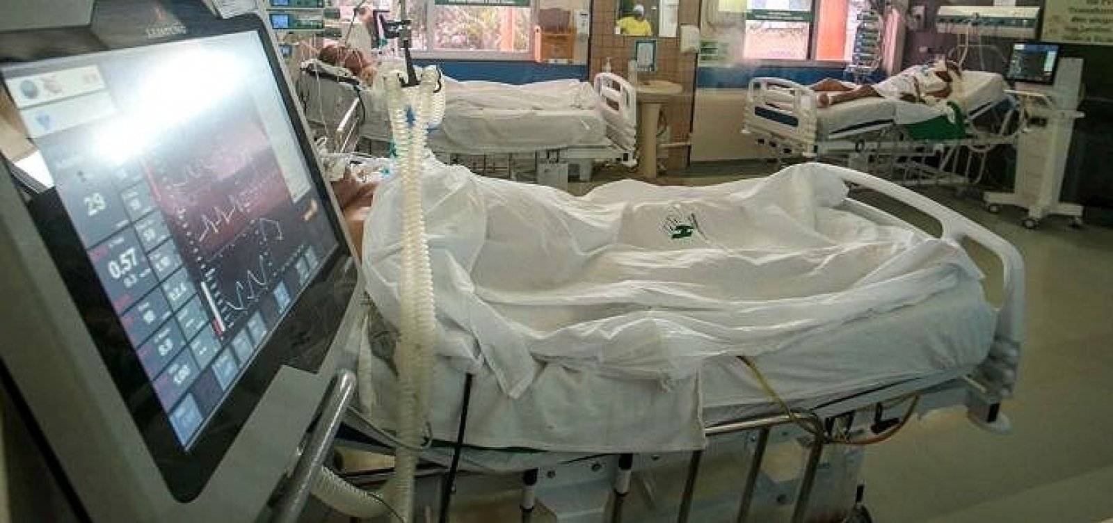 Pelo 3º dia seguido, Brasil atinge recorde da média móvel de mortes por Covid-19: 2.598