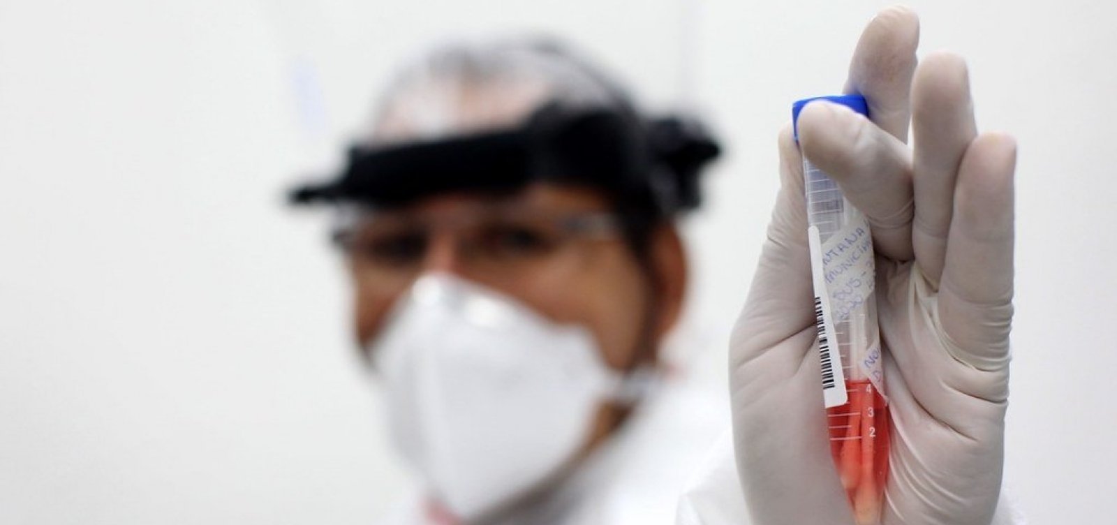 Em 24 horas, Bahia registra mais 122 mortes por Covid-19 e 3.581 casos