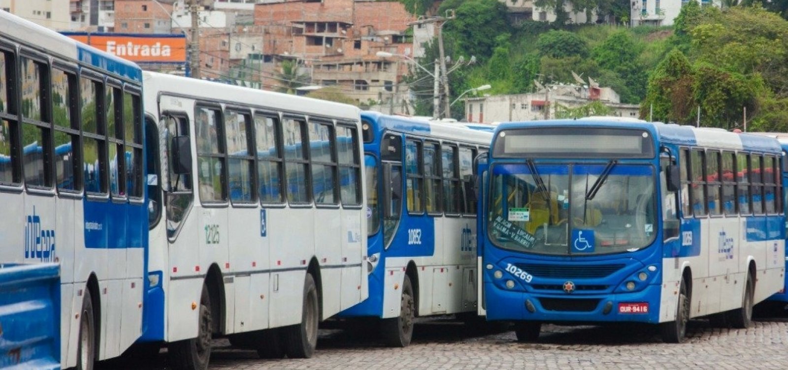 Assinado na madrugada, acordo põe fim às paralisações de ônibus em Salvador
