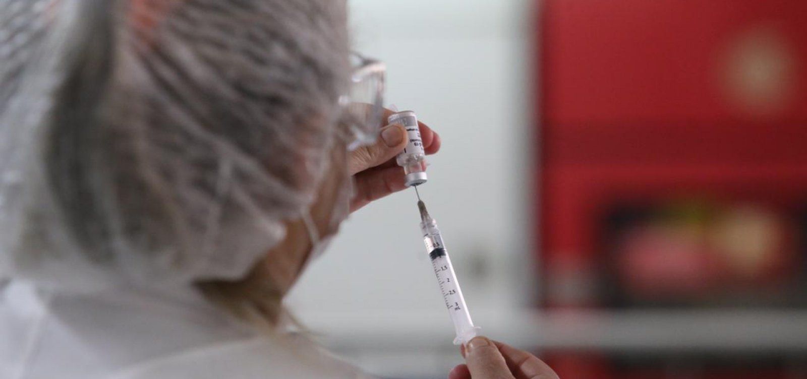 Mutirão para vacinação de 2ª dose da CoronaVac começa neste sábado em Salvador