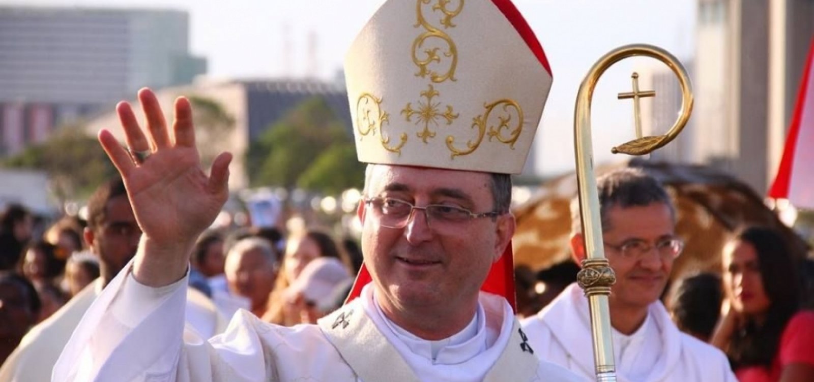 Arcebispo de Salvador celebra missa em homenagem às vítimas da transfobia