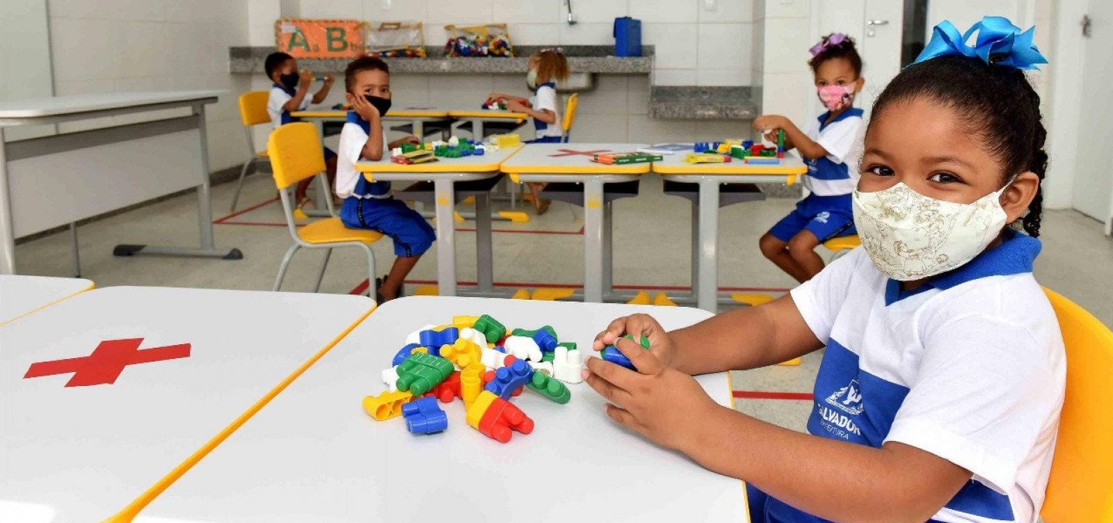 Secret&aacute;rio diz que taxa de ocupa&ccedil;&atilde;o de leitos n&atilde;o &eacute; o &uacute;nico fator para suspender aulas 