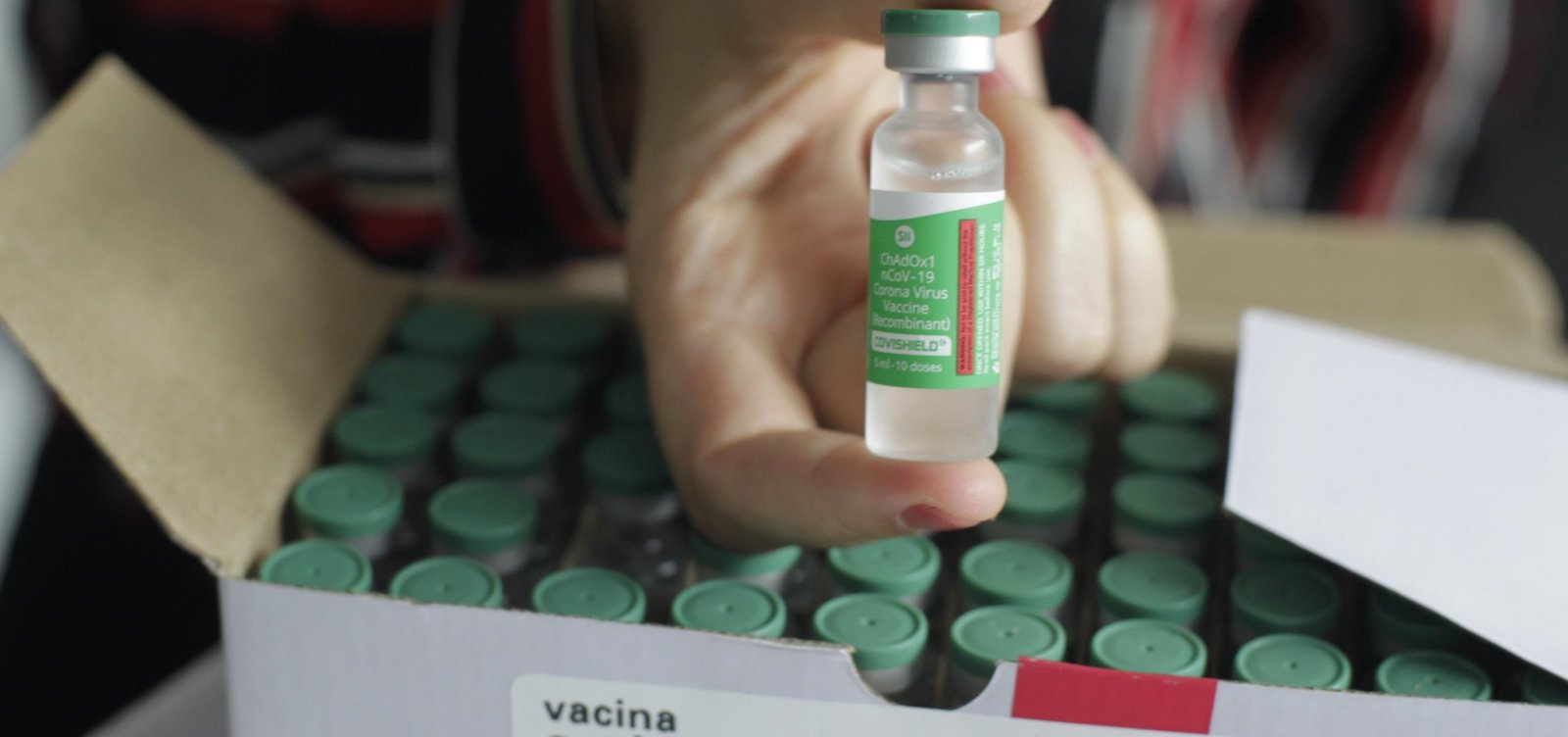 Após suspensão, Fiocruz retoma produção de vacinas contra a Covid-19