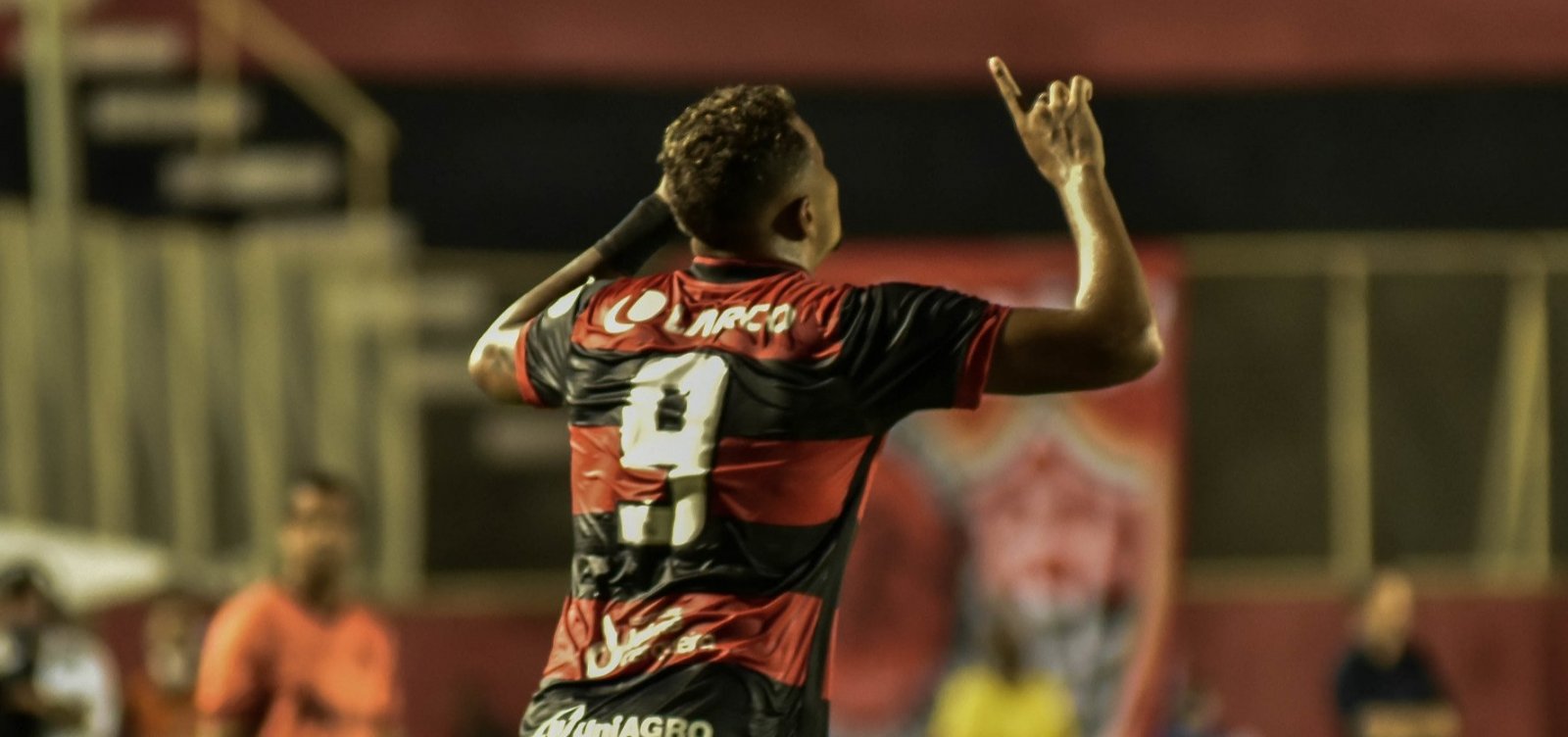 Ap&oacute;s 22 dias sem jogar, Vit&oacute;ria estreia contra Guarani na S&eacute;rie B