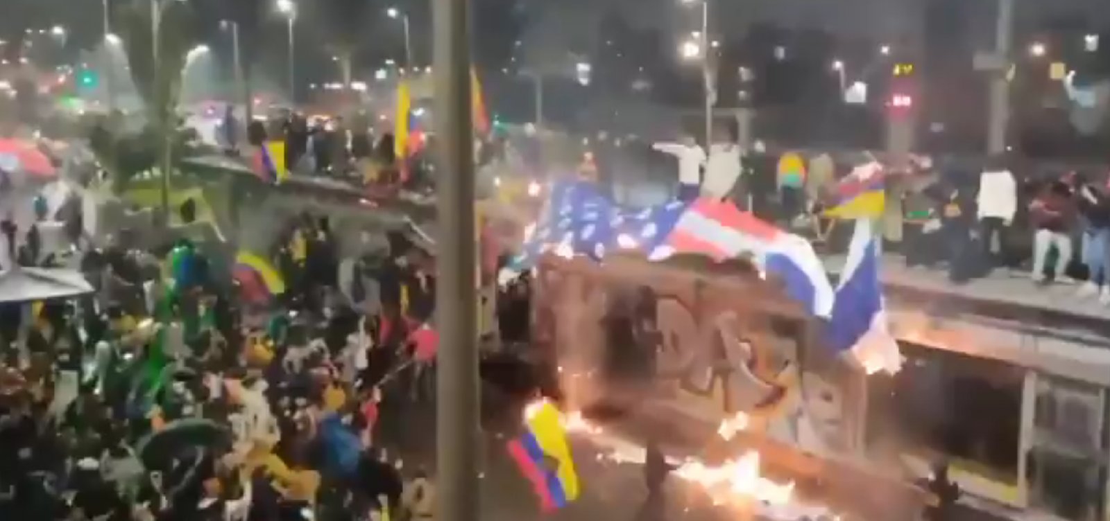 Colômbia completa um mês de protestos; número de mortos sobe para 10