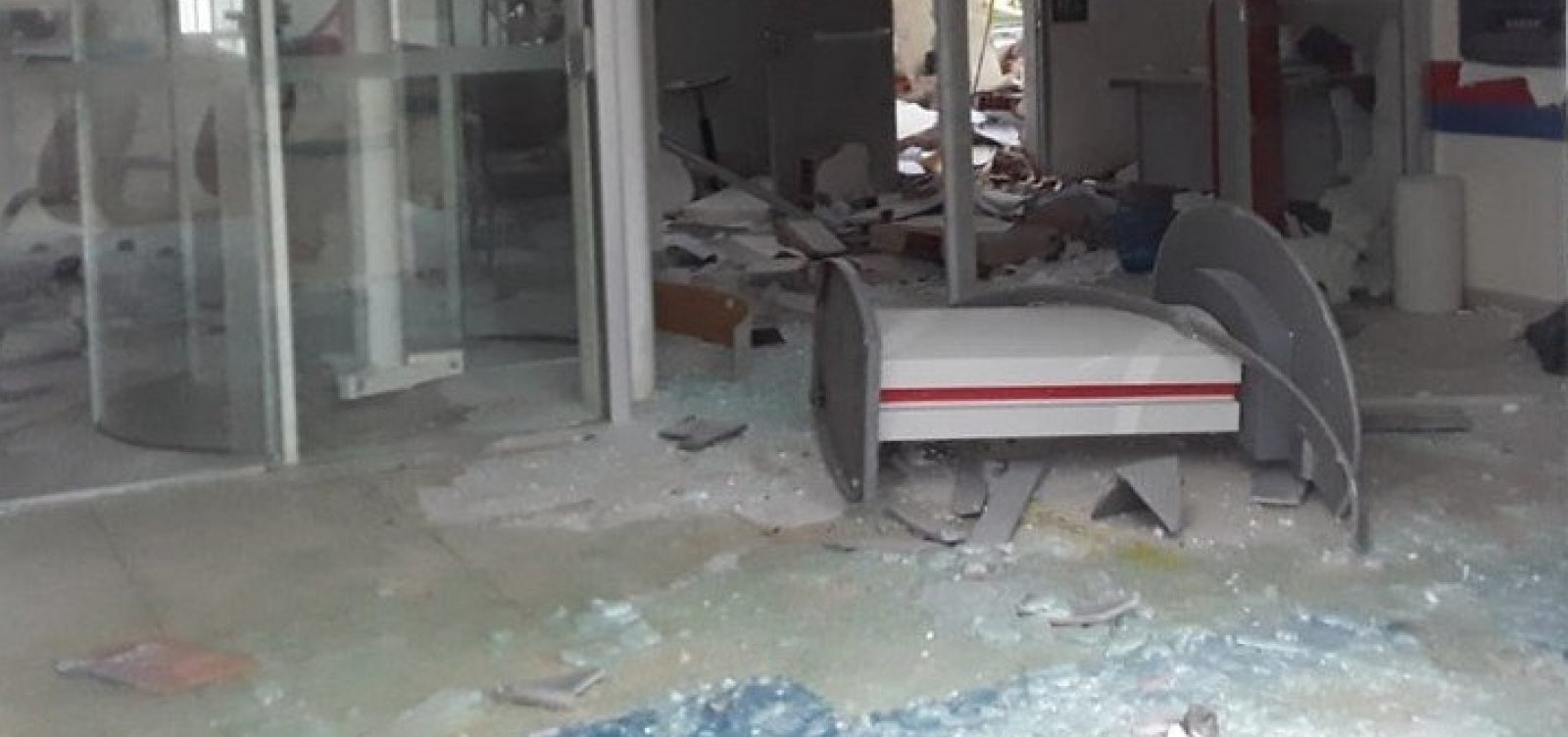 Agência bancária no sul da Bahia é explodida; ataque é 24º no estado