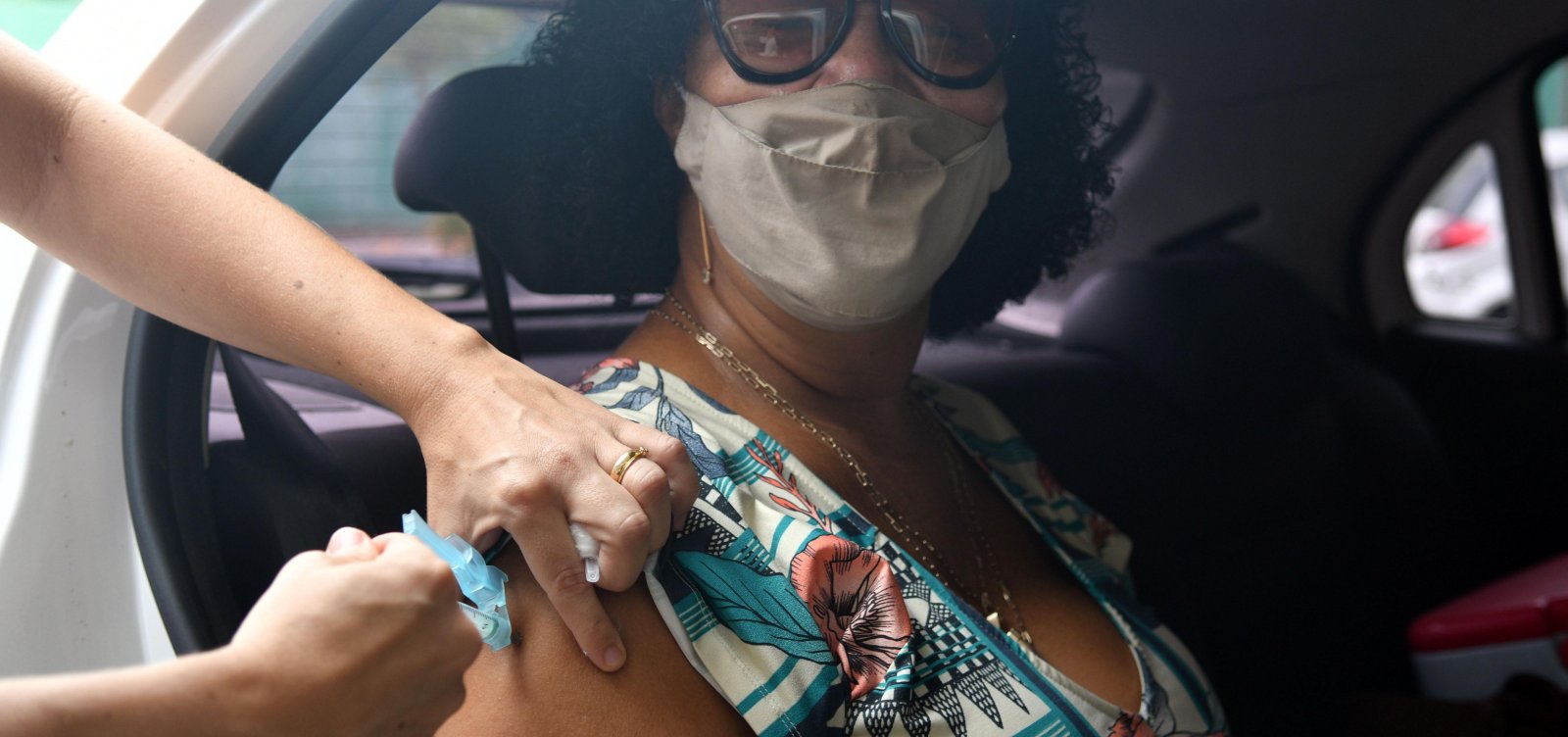 Covid-19: Salvador vacina pessoas de 56 anos ou mais nesta quinta