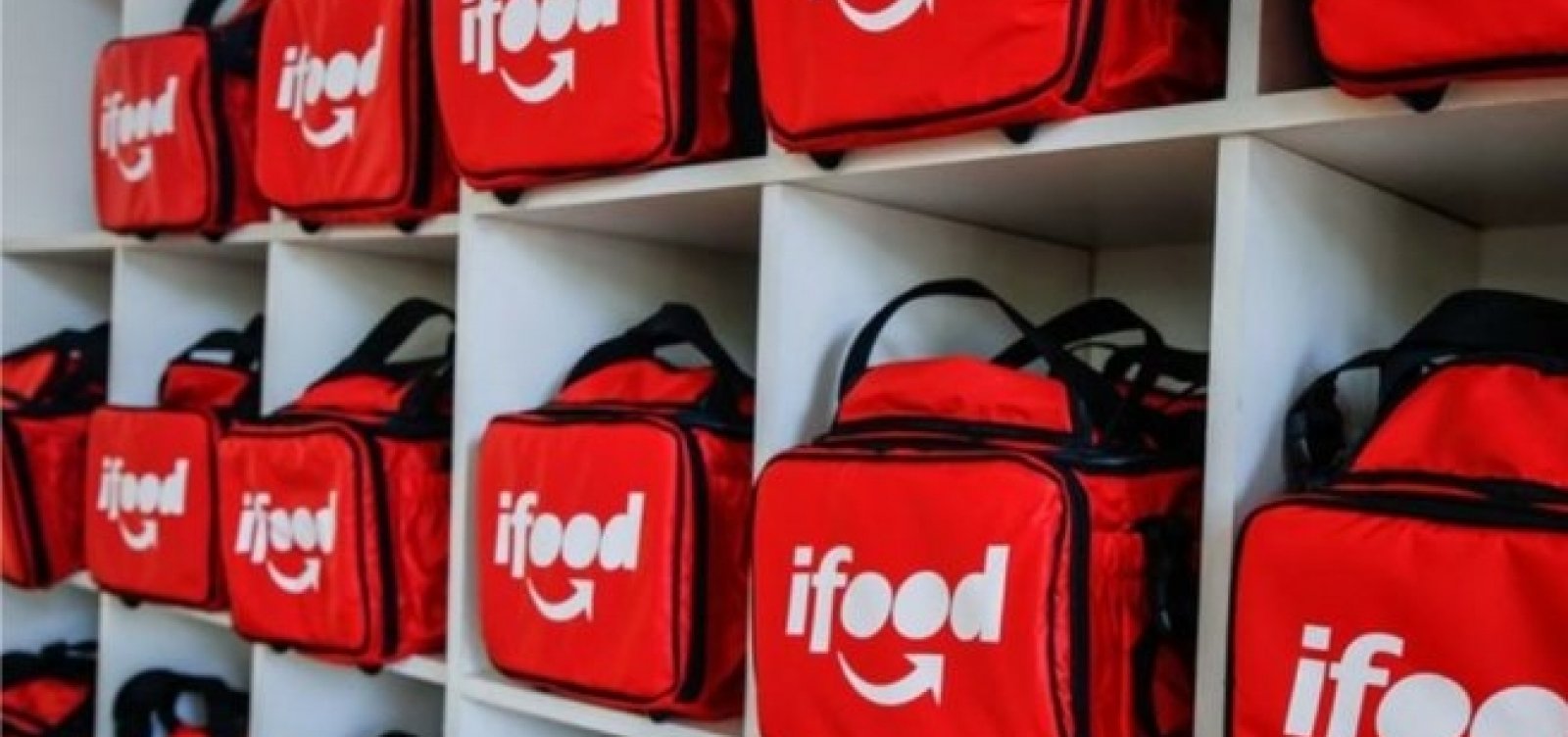 Procon-BA notifica iFood e investiga prática de "venda casada" no aplicativo
