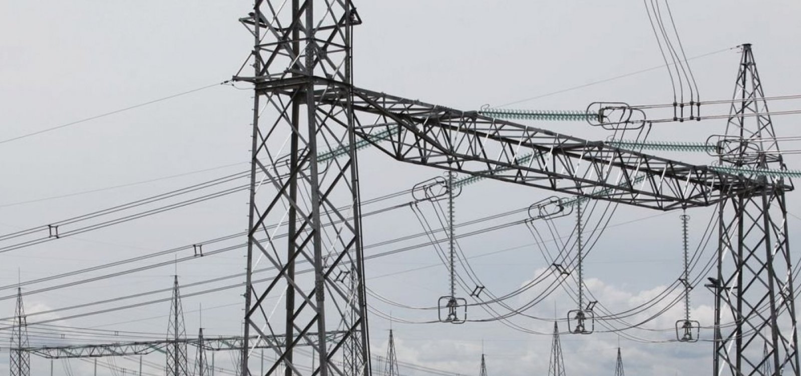 Governo ingora desde 2010 alertas do TCU sobre falhas no sistema elétrico