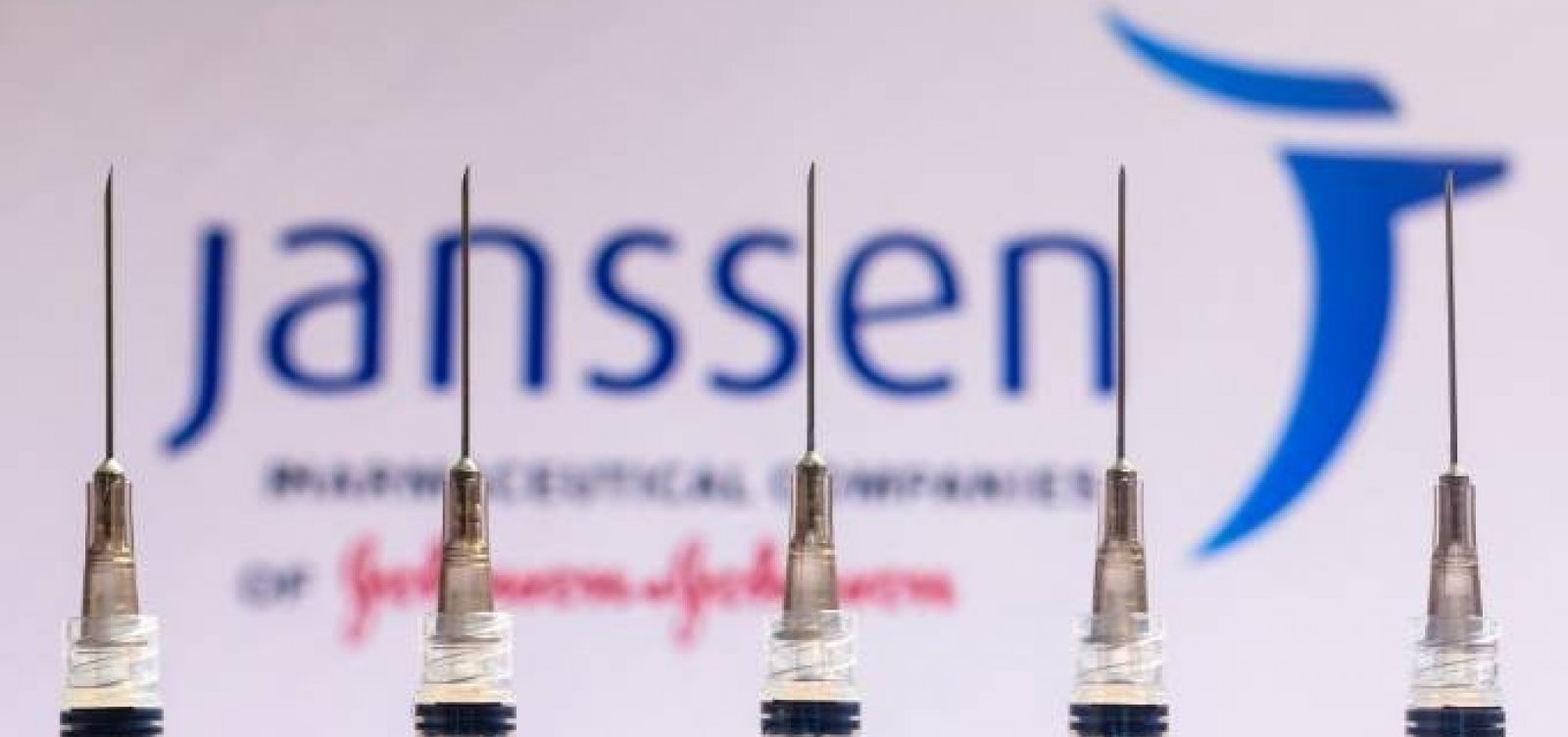 Metade do primeiro lote de vacinas da Janssen será destinada a Salvador