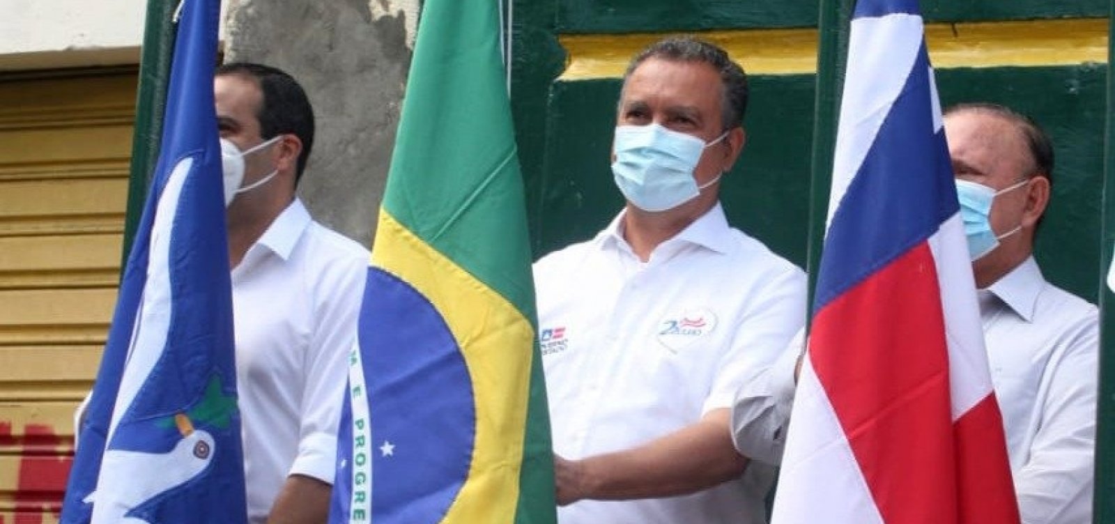 Governador pretende flexibilizar restrições nos próximos dias e retomar aulas semipresenciais