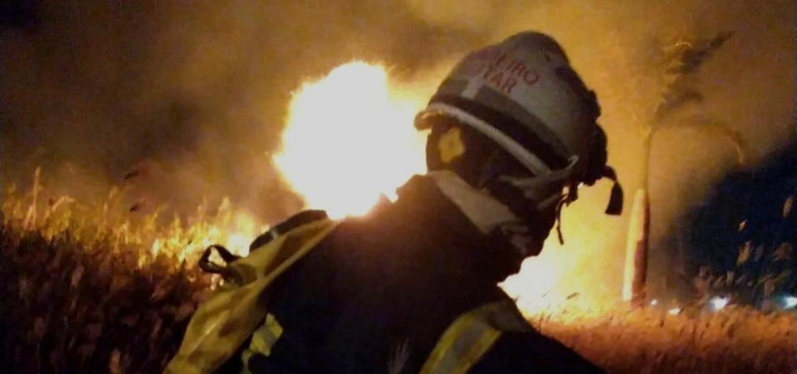 Inc&ecirc;ndio de grande dimens&atilde;o atinge &aacute;rea de orfanato em Barreiras