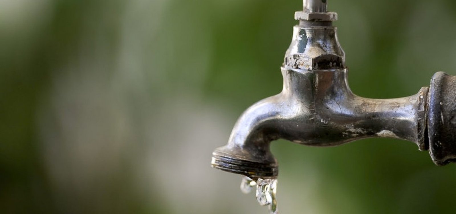 Serviço da Embasa vai interromper fornecimento de água na região de Cajazeiras nesta terça 