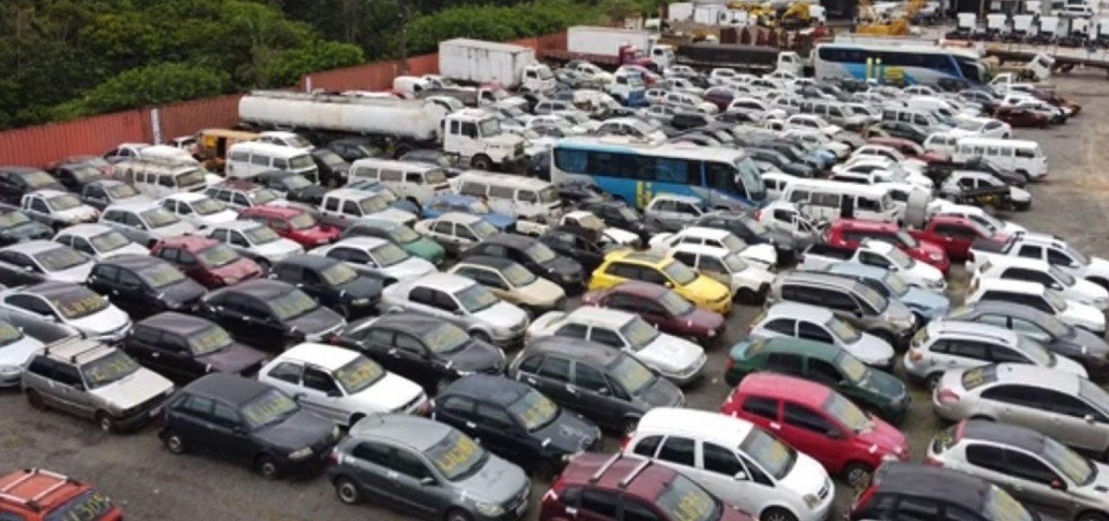 PRF prorroga datas de leilão online com 829 veículos retidos na Bahia