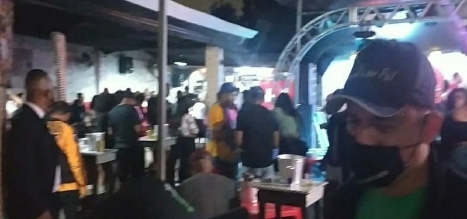 Feira de Santana: Fiscalização encerra festas e dispersa cerca de 300 pessoas