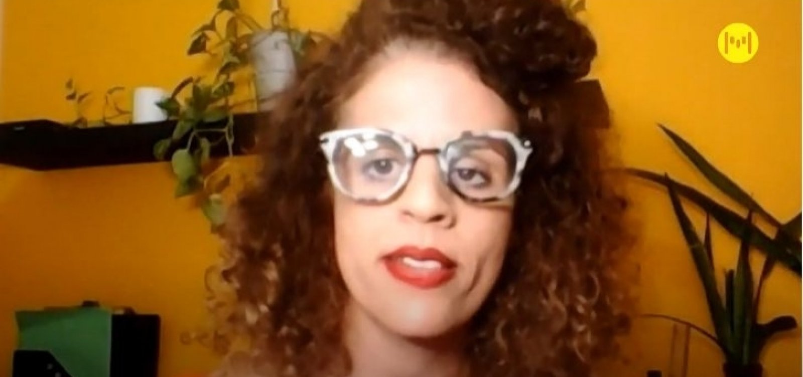 "Violento, machista e misógino", diz Maria Marighella sobre ato de Vilas-Boas