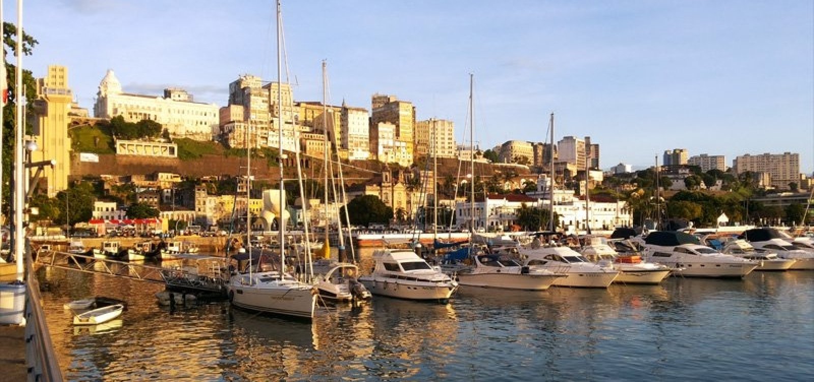 Após dois dias suspensa, travessia de lanchinhas volta a circular neste domingo