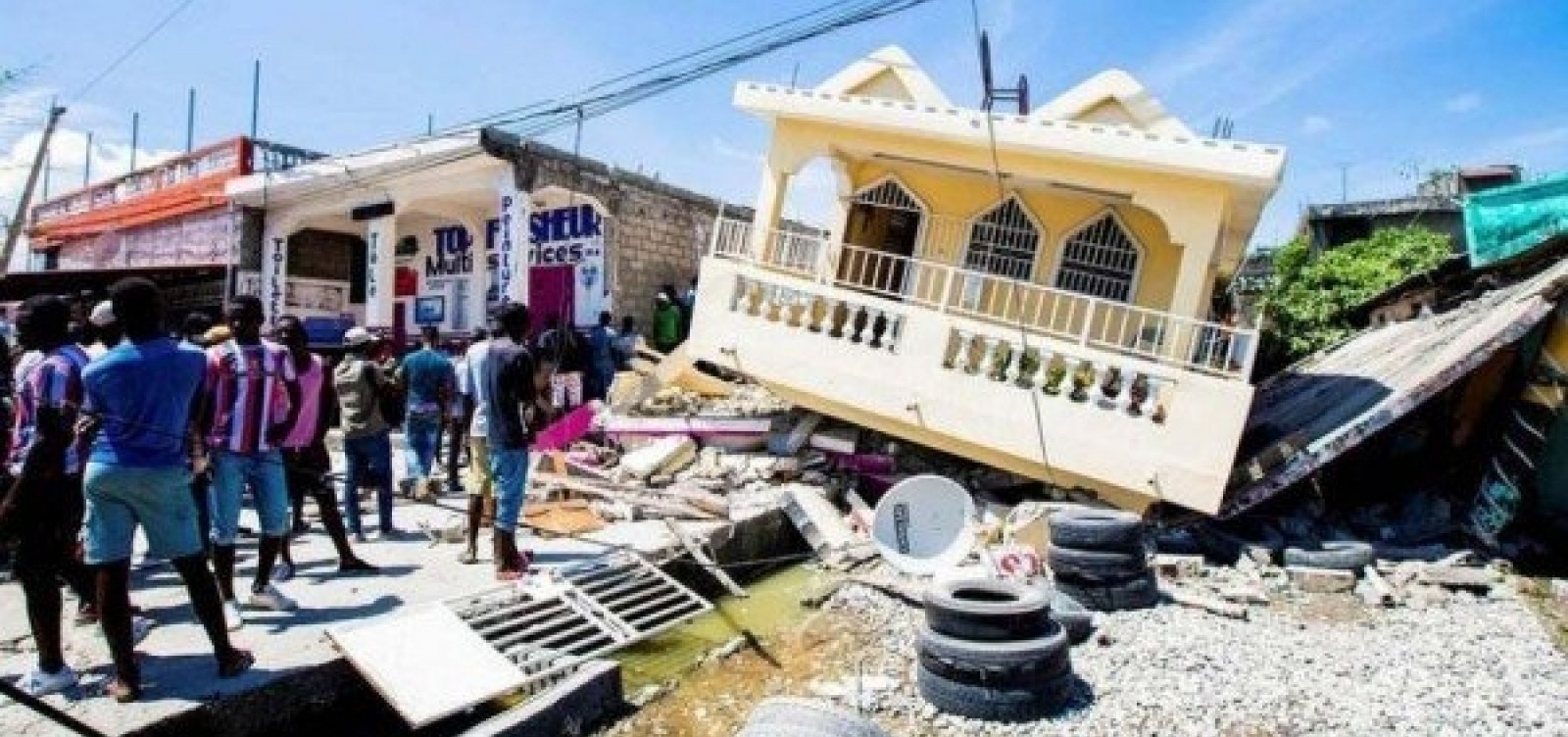 Novo tremor atinge Haiti, que já soma 2 mil mortos
