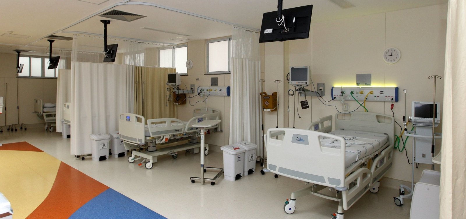 Em quatro meses de redução de internamentos, Bahia já desmontou 925 leitos Covid