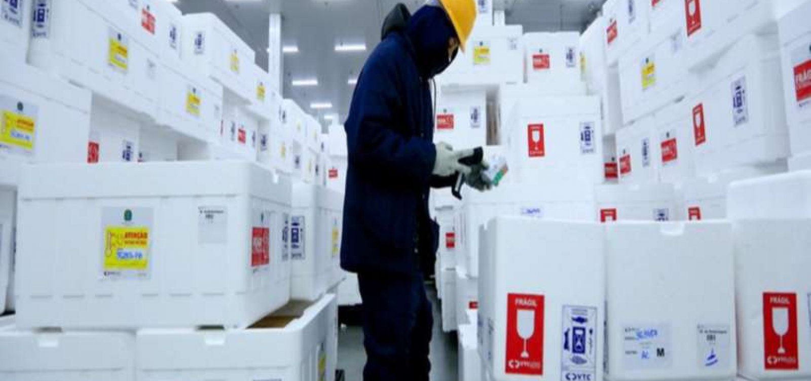 Após reclamações, Saúde cria plataforma para divulgar dados sobre distribuição de vacinas