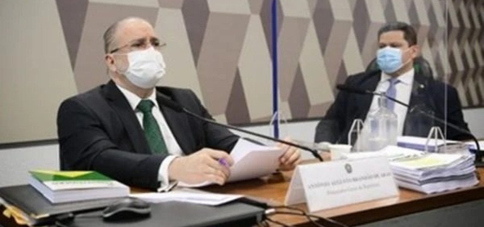 Em sabatina, Aras ataca Lava Jato e diz que operação cometeu "série de irregularidades"