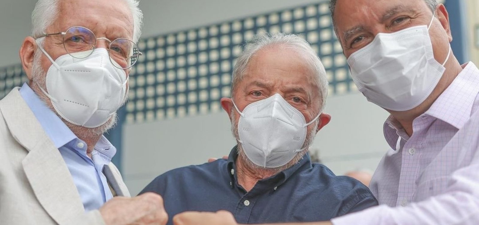 Em Salvador, Lula pede consenso por pré-candidatura de Wagner e vê Rui 'futuro ministro' 