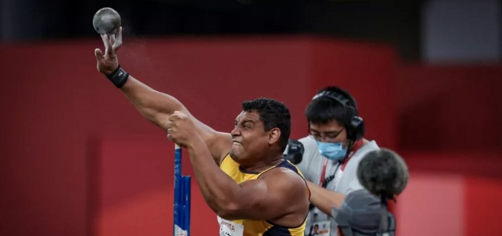 Wallace Santos quebra recorde no arremesso de peso e garante 4º ouro do atletismo brasileiro
