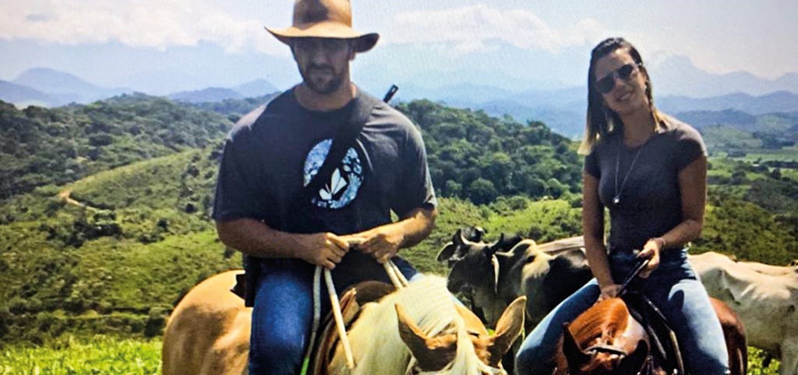 Atual marido de viúva de Adriano quer impedi-la de citar Bolsonaro em delação: "Não vai falar"