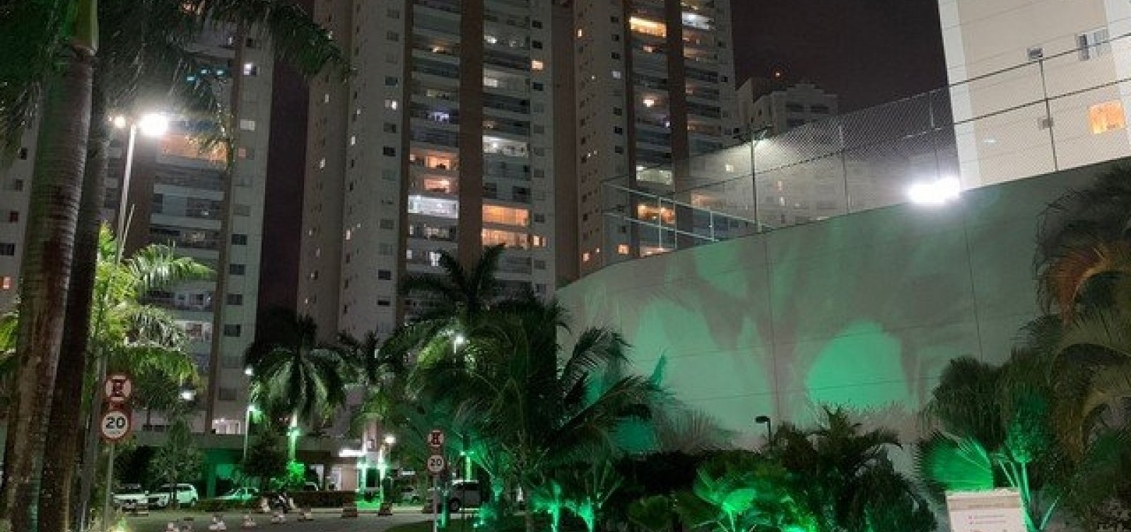 Criança com autismo cai do 2º andar de prédio no Imbuí; polícia investiga