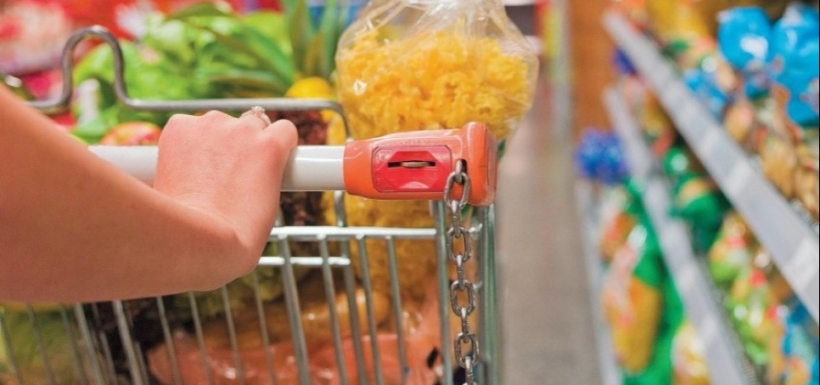 Mesmo com aumento do salário mínimo, baiano não terá ganho real por subida do transporte e alimentos