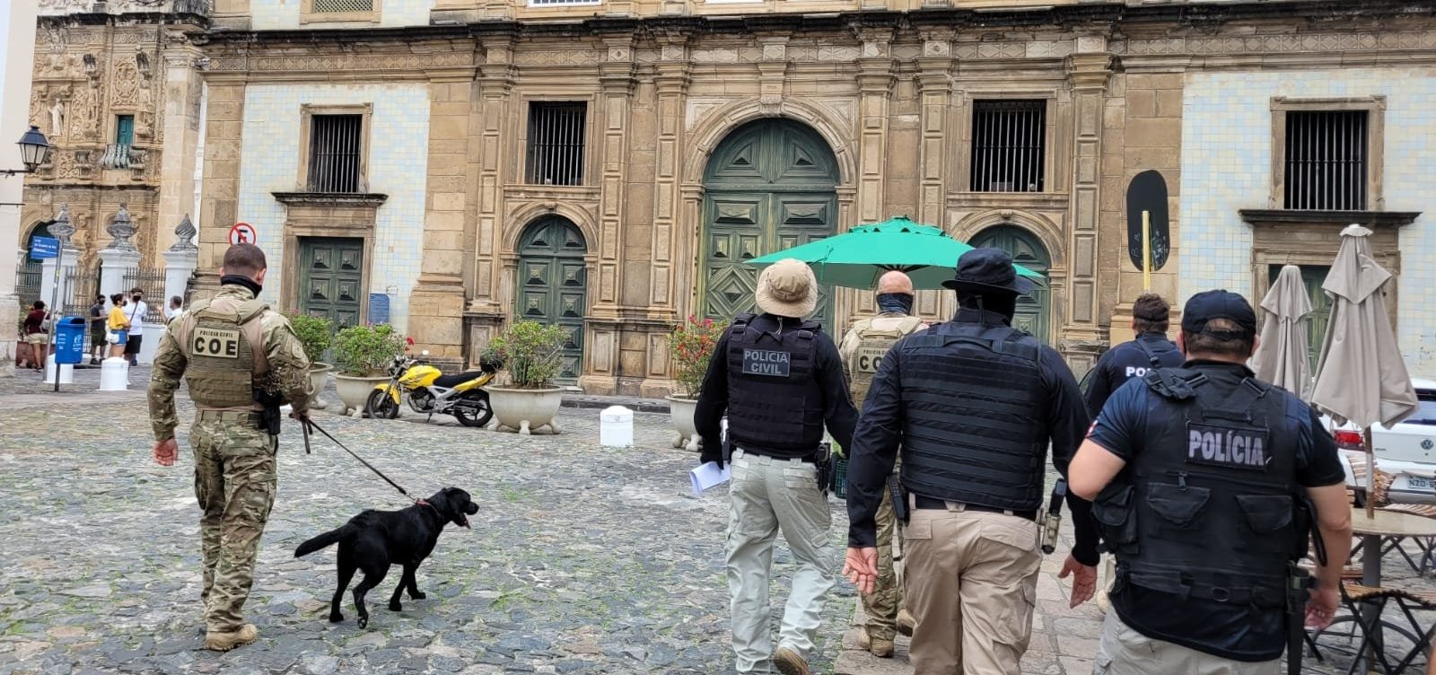 Fazendo ‘varredura’ de crimes, Polícia Civil prende três suspeitos no Centro de Salvador