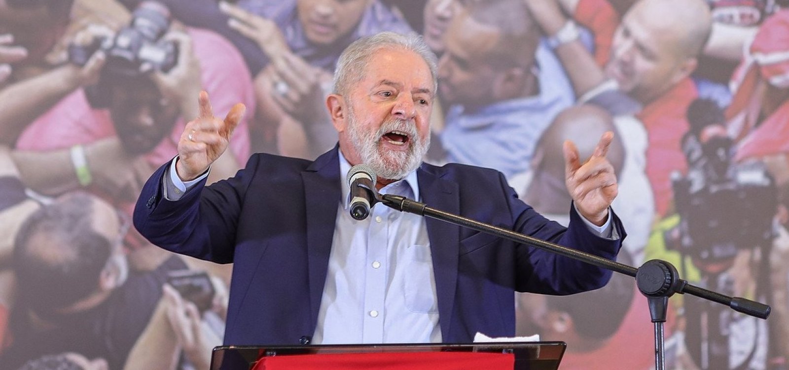 Lula diz que Bolsonaro estimula o confronto em vez de propor soluções para o Brasil
