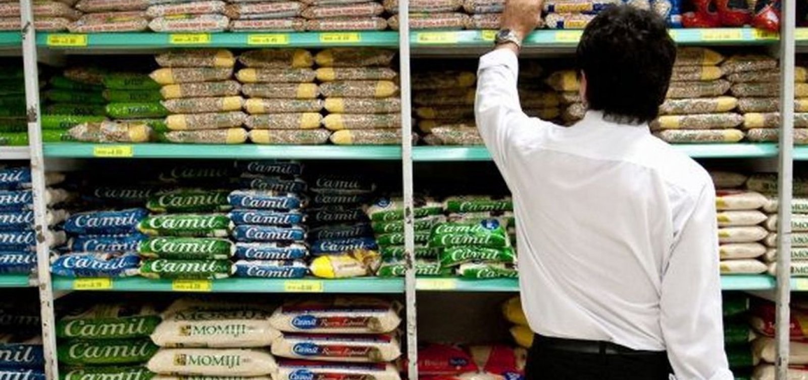 Para garantir condições básicas, salário mínimo em agosto deveria ser de R$ 5.583,90