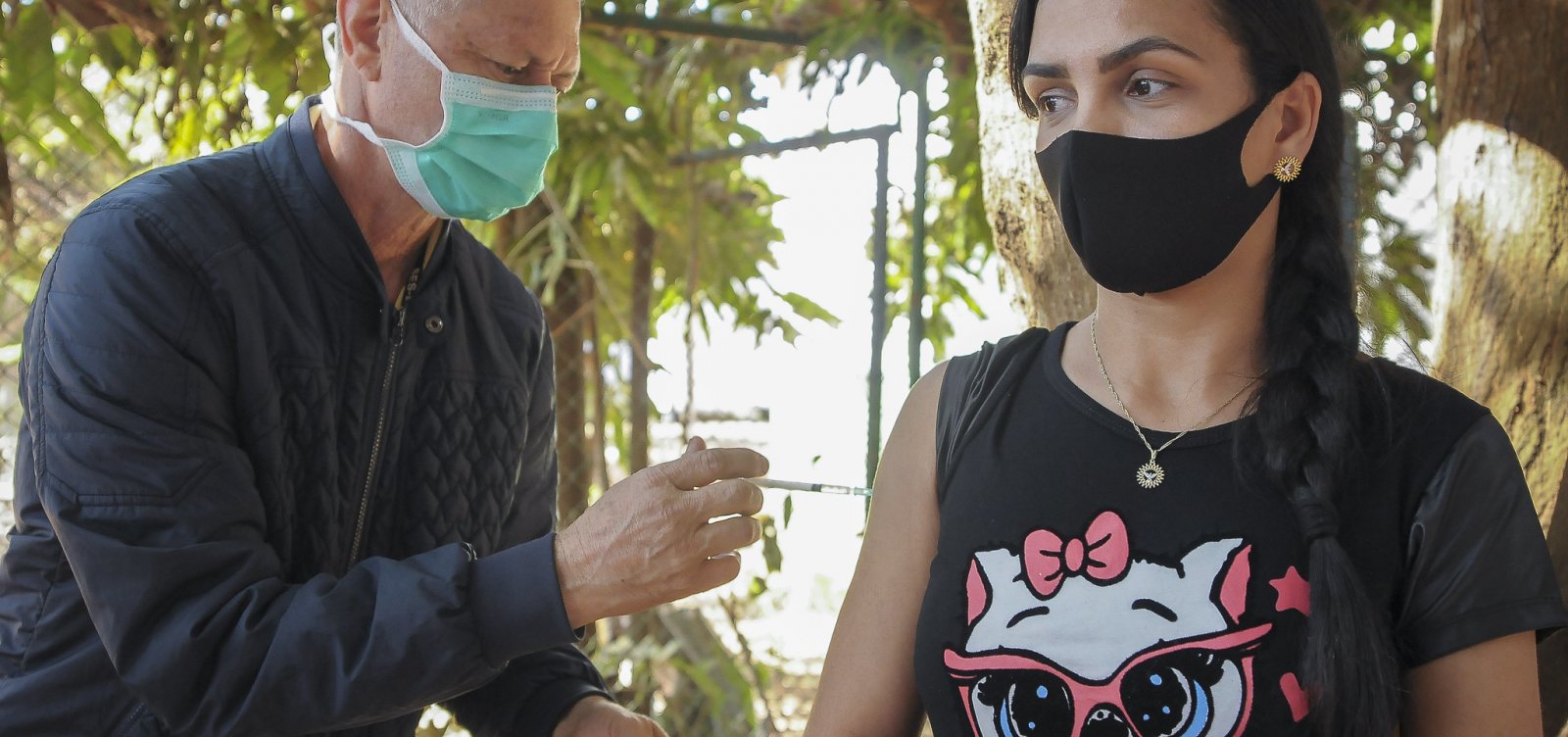 Prefeitura vacina moradores de qualquer cidade do estado nesta quinta