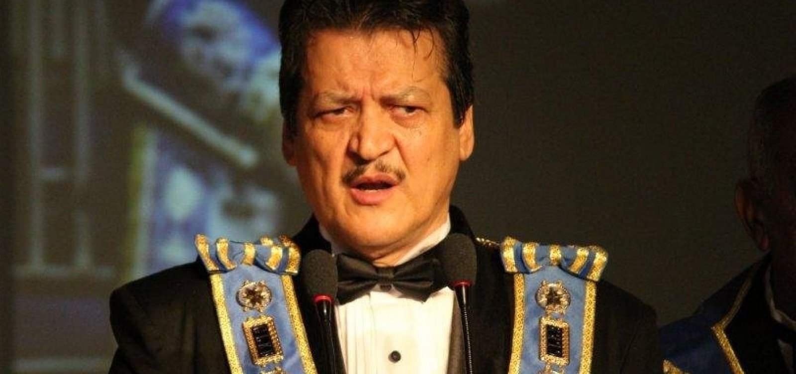 Acusado de abusos sexuais e psicológicos, 'guru' Jair Tércio completa um ano como foragido da Justiça