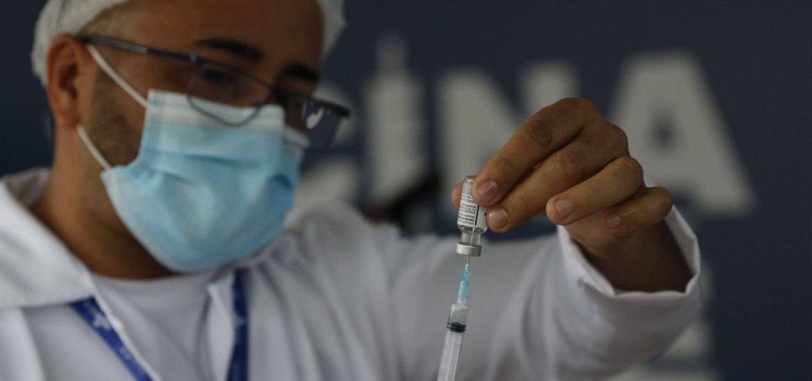 Ao menos 70 milhões de brasileiros já receberam duas doses ou dose única de vacina anti-Covid