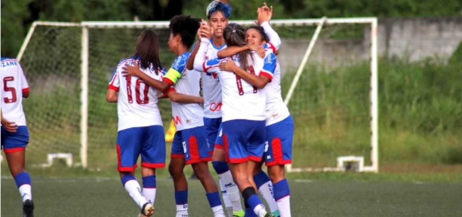 Baianão Feminino: Bahia aplica goleada de 6 a 0 sobre o Vitória