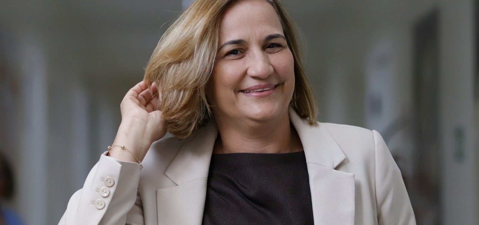 Sem nome na Saúde, governador mantém secretária interina 40 dias após saída de Vilas-Boas