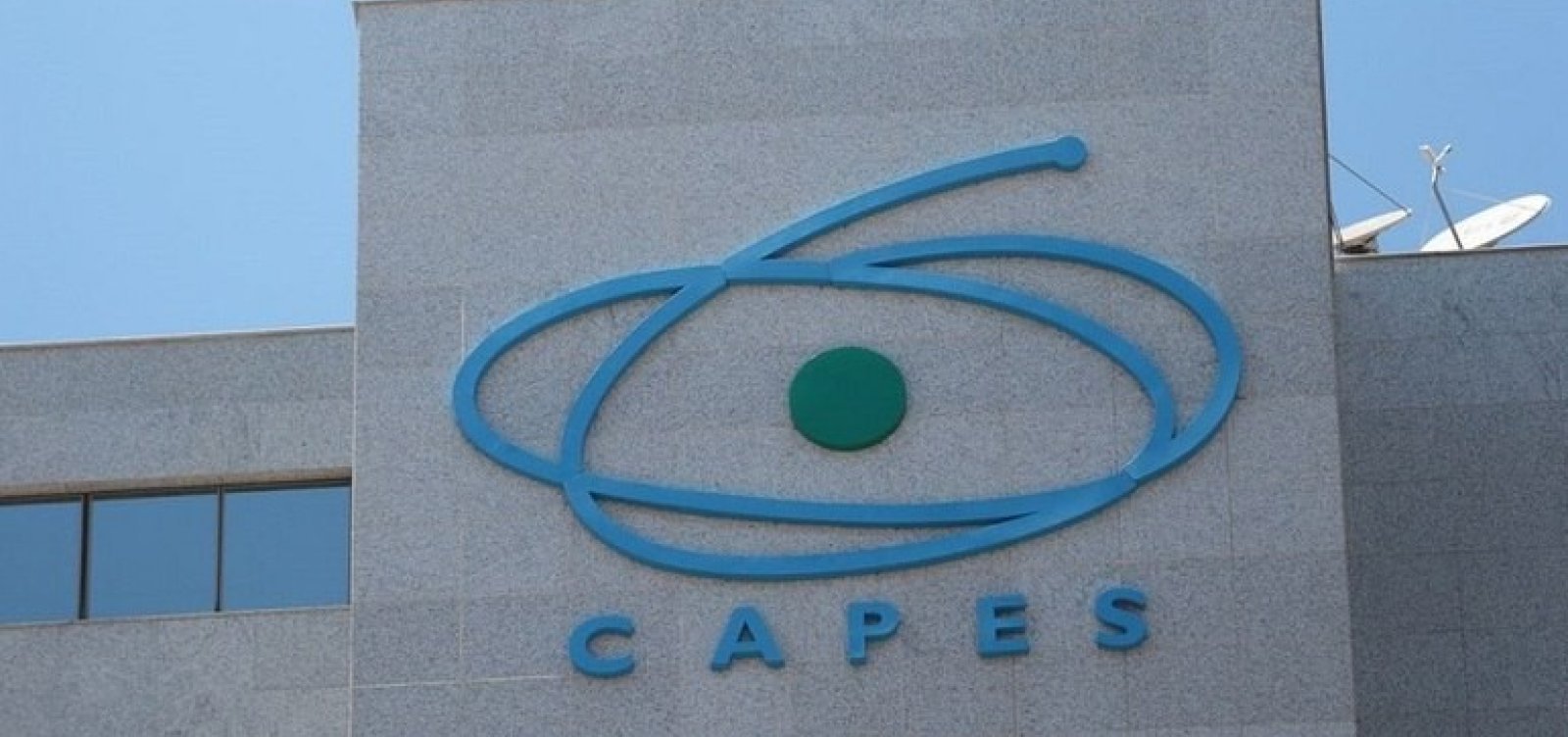 Em carta, Ufba cita "insegurança acadêmica" após Capes ignorar Conselho de Ensino Superior