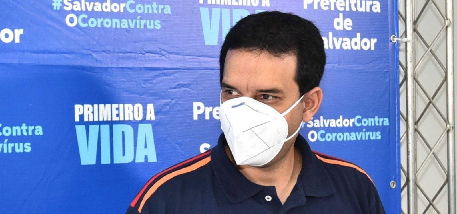 Leo Prates responsabiliza Anvisa por suspensão de vacinação em adolescentes