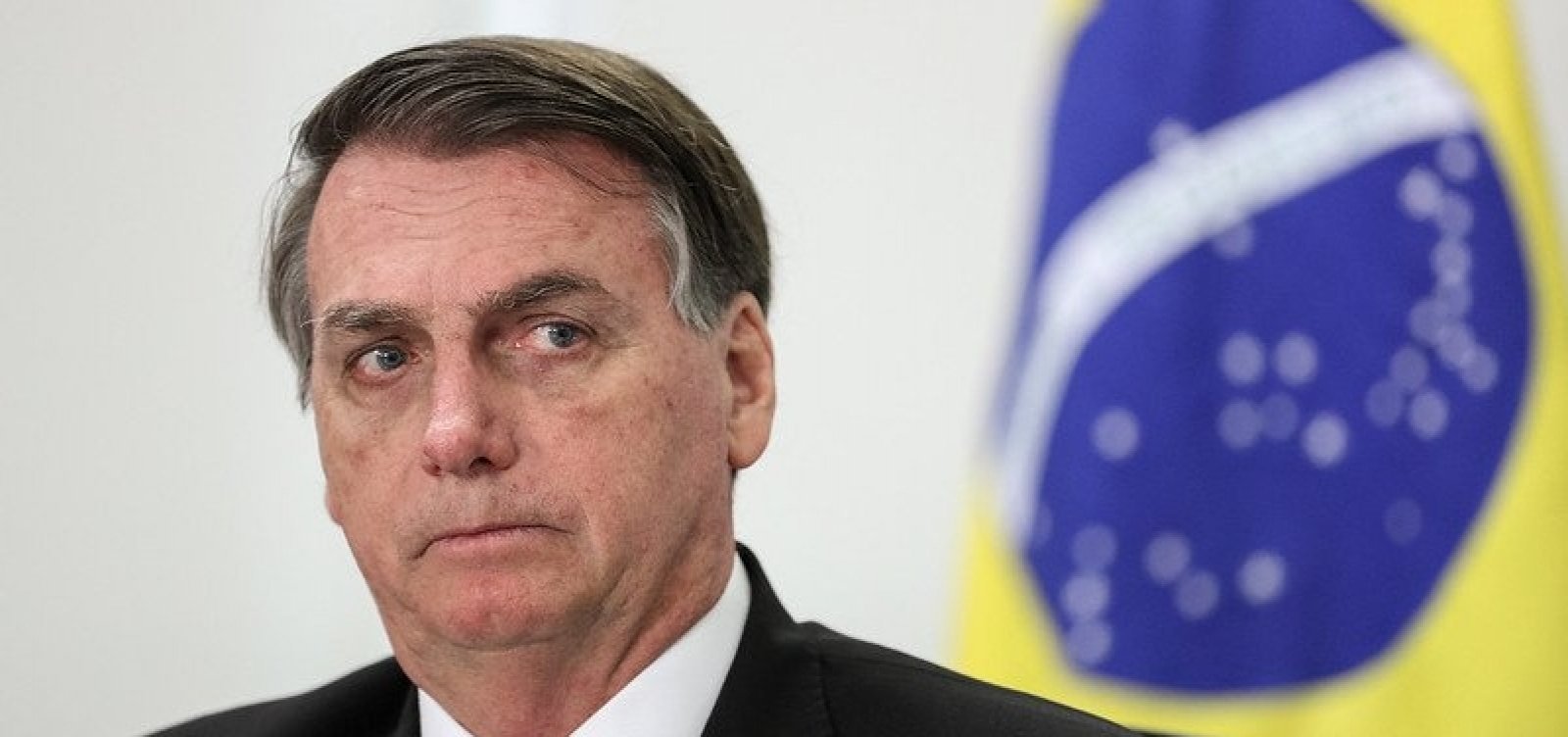 Cinco dias após derrota com MP, Bolsonaro envia a Congresso projeto que dificulta combate a 'fake news'