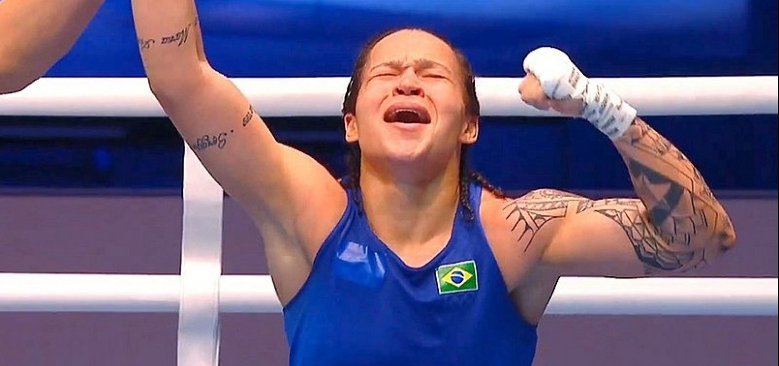 Após prata nas Olimpíadas, Beatriz Ferreira é campeã mundial militar de boxe